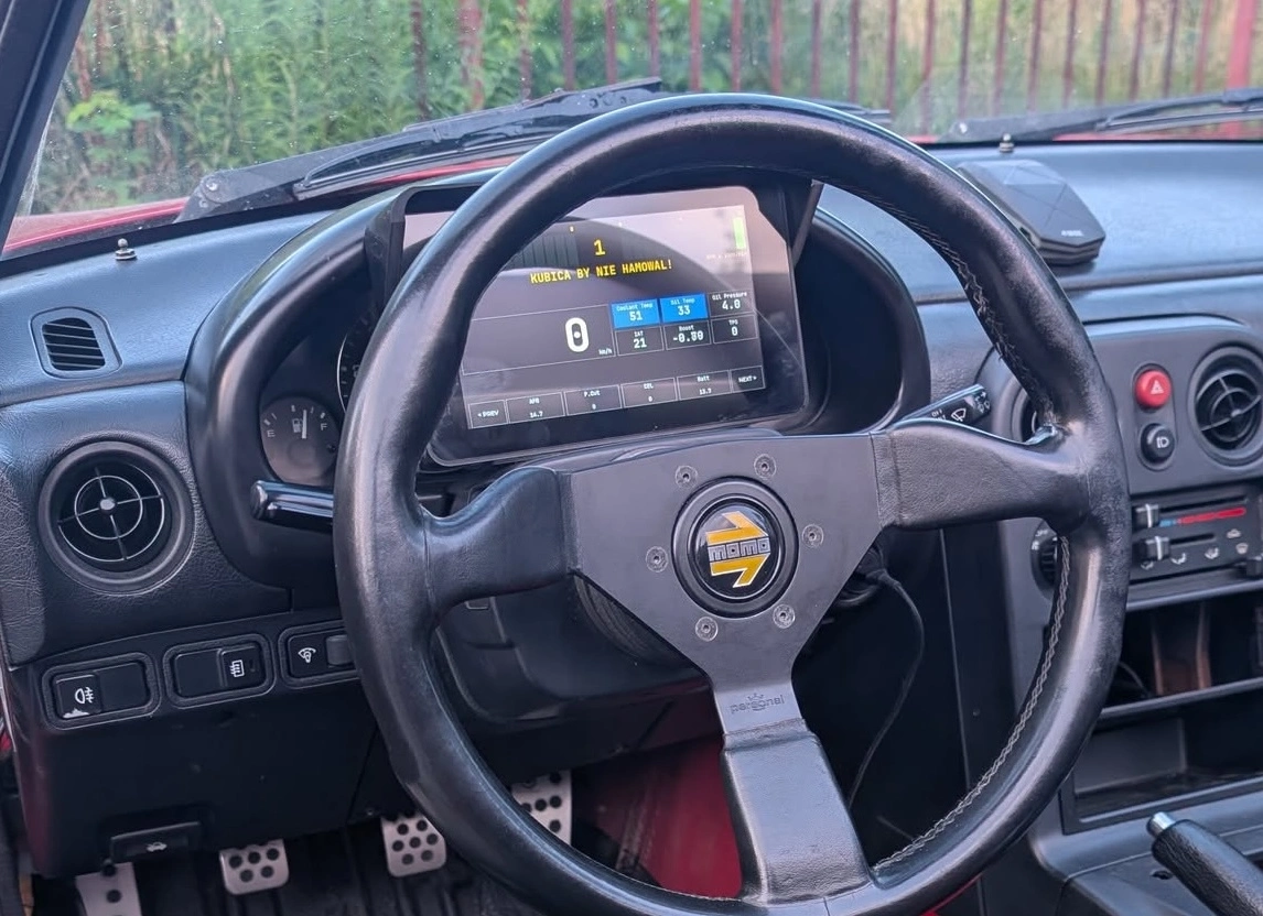 ApexDuck mounted in MX-5 NA Track Car